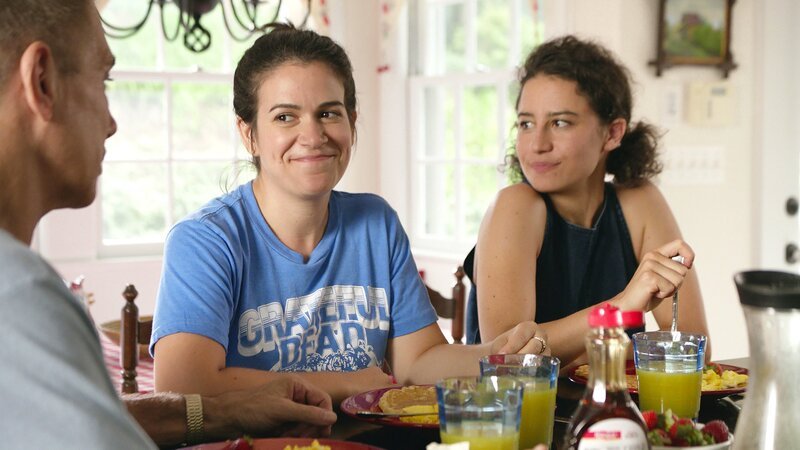 Abbi Abrams (Abbi Jacobson, m.), Ilana Wexler (Ilana Glazer, r.) – Bild: Comedy Central