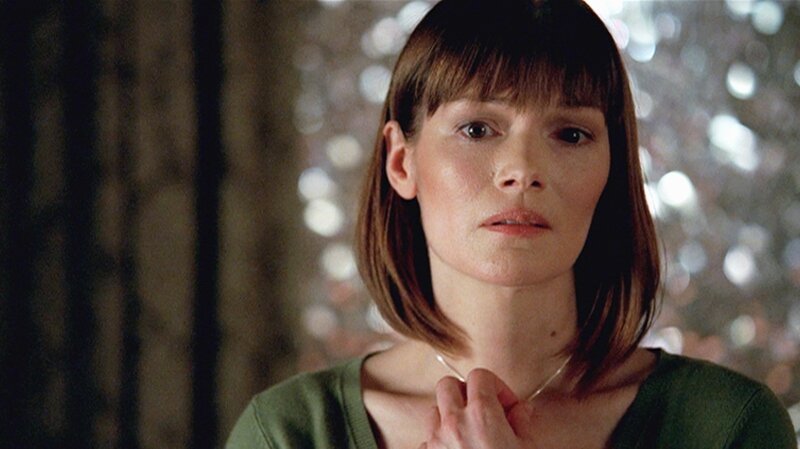 Ist Mindy Sanchez (Annika Peterson) die vermisste Fotografin Erin Yates? – Bild: RTL Crime