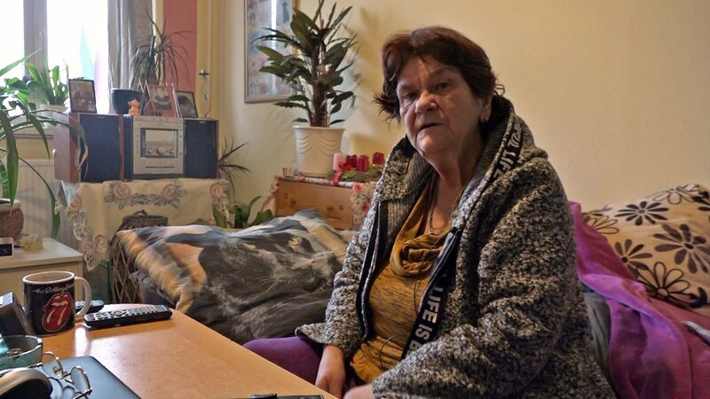 Regina will keine WG mit Pamela gründen. – Bild: RTL Zwei