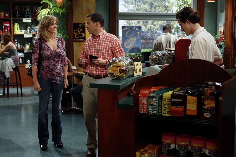 Alan Harper (Jon Cryer, m) – Bild: Turner /​ Warner Bros. Entertainment Inc.