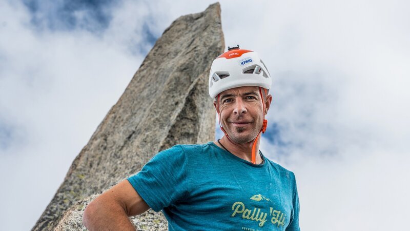 Keep on Climbing Folge 1 Dani Arnold ist einer der bekanntesten Speed-Kletterer der Welt. – Bild: SRF/​Matthias Lüscher