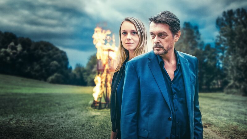  Anna Unterberger (Anni Sulmtaler), Hary Prinz (Sascha Bergmann). – Bild: ORF/​Allegro Film/​Stefan Robitsch