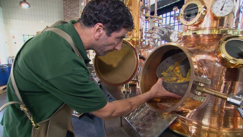 des Schnapsbrennens – Bild: WeltN24 GmbH