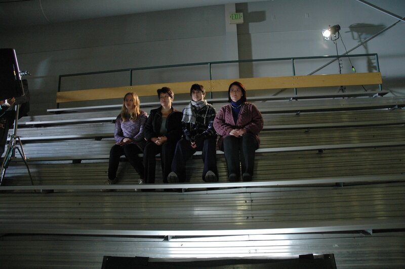 Marjorie meeting Helen Hagen and the Hagen kids at the skating rink. – Bild: Investigation Discovery /​ Discovery Communications