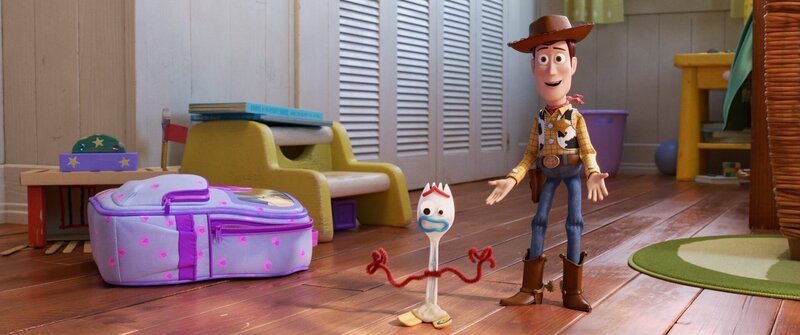 Forky (l.); Woody (r.) – Bild: ORF/​Disney/​Pixar