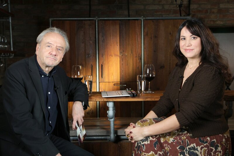 Heinz Sichrovsky, Vea Kaiser. – Bild: ORF/​ORF III/​Tobias Gayer