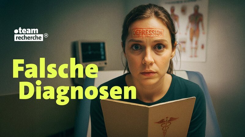 Stell dir vor, deine Krankenversicherung wirft dich plötzlich raus – und du bist nicht mehr krankenversichert. Oder du wirst berufsunfähig, aber deine Versicherung zahlt nicht. Ärztinnen und Ärzte nehmen dich in der Behandlung nicht ernst und du weißt nicht, warum. Ein möglicher Grund: Fragwürdige Diagnosen in deiner Krankenakte – zu Krankheiten, die du nie hattest. – Bild: WDR/​Labo M