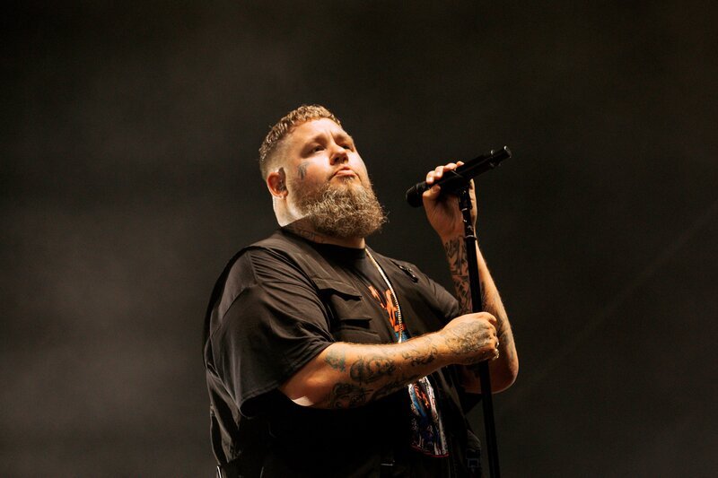 Rag'n'Bone Man. – Bild: ZDF und ORF/​Fiona Garden