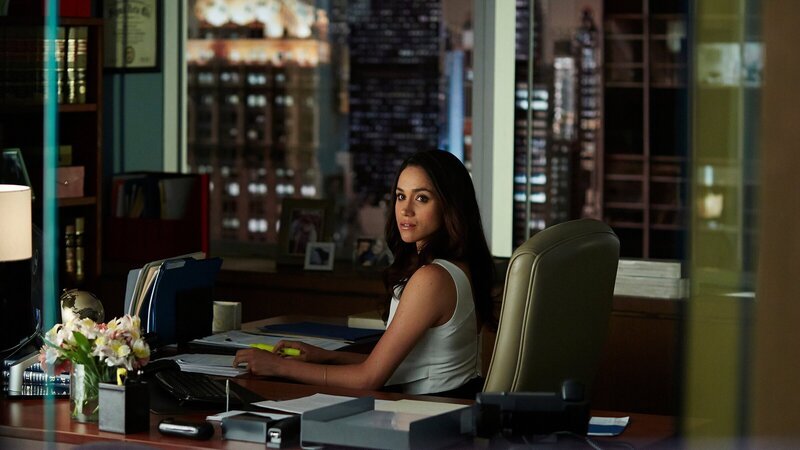 Nach ihrem Geständnis versucht Rachel (Meghan Markle) die Dinge mit Mike wieder ins Lot zu bringen. – Bild: ZDF und USA Network