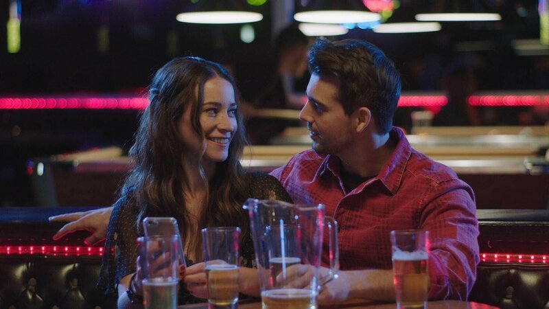 Pembrooke (Kristen Gutoskie, l.) – Bild: TVNOW /​ Gaumont