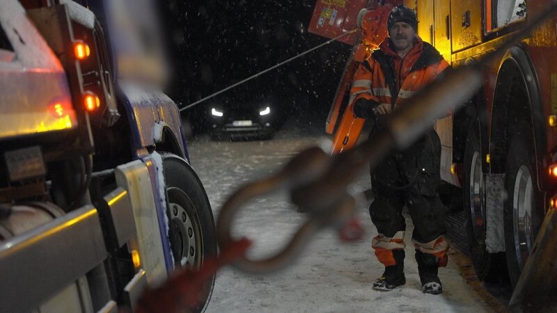 Björn inmitten einer Rettungsaktion. (National Geographic) – Bild: NGC NETWORK INTERNATIONAL, LLC