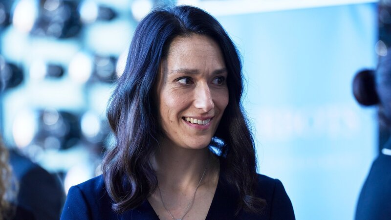 Fleabag Staffel 2 Folge 3 Bei der Arbeit blüht sie auf: Sian Clifford als Claire – Bild: SRF/​Two Brothers Pictures/​all3media International