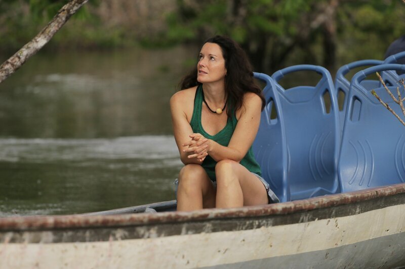 Ky im Einführungsboot – Bild: Discovery Channel/​Sharellis Tatis /​ Discovery Communications, LLC