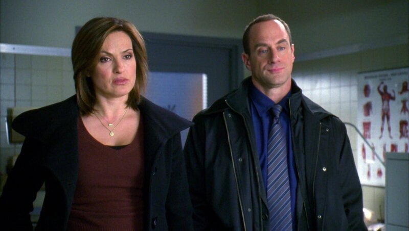 Die Leiche eines 14-jährigen Mädchens wird aus dem Hudson gefischt. Olivia Benson (Mariska Hargitay) und Elliot Stabler (Christopher Meloni) ermitteln. – Bild: NBC Universal