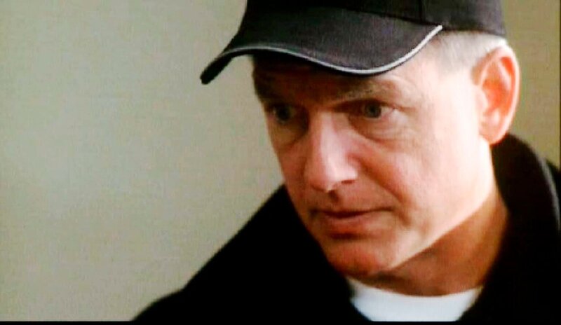 Gibbs (Mark Harmon) vermutet, dass hinter den Morden an den Koreanerinnen eventuell Familienstreitigkeiten liegen …. – Bild: CBS Television