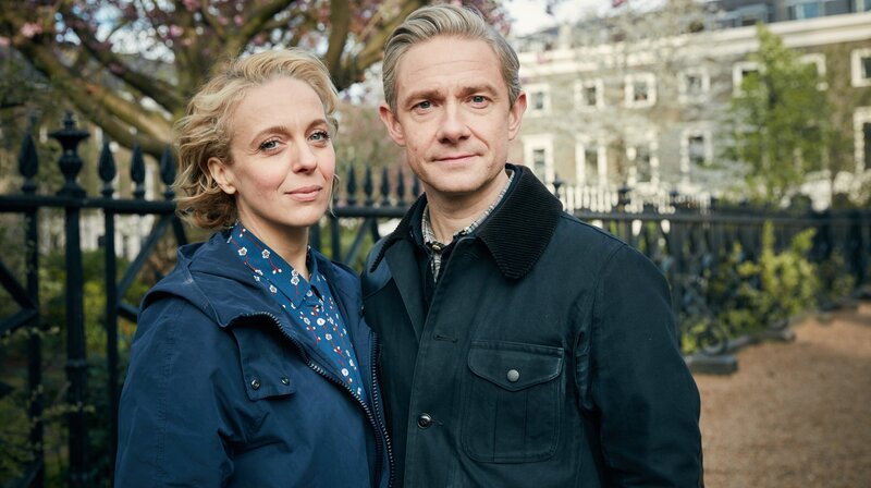 Dr. Watson (Martin Freeman) und seine Frau Mary (Amanda Abbington) bereiten sich auf ihre größte Herausforderung vor – sie werden zum ersten Mal Eltern. – Bild: ARD Degeto/​BBC/​Hartswood Films