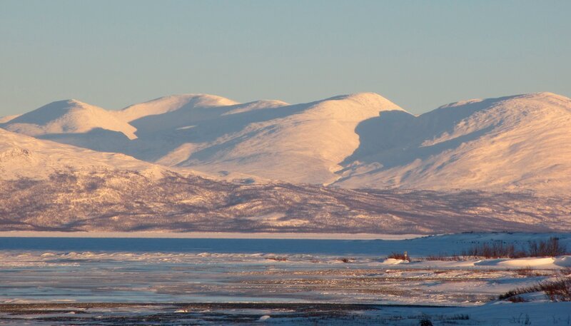 NDR Fernsehen LÄNDER – MENSCHEN – ABENTEUER, „Menschen am Rande der Welt – Spitzbergen“, am Donnerstag (30.10.14) um 21:00 Uhr. Landschaft in Spitzbergen. – Bild: NDR/​Matthias Jung