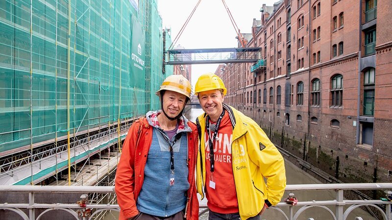 Gerrit (l.) und Frederick Braun – Bild: RTL /​ Miniatur Wunderland Hamburg