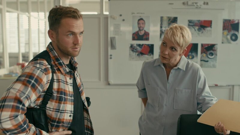 Philipp Stehler (l.); Alexandra Rietz (r.) – Bild: SAT.1