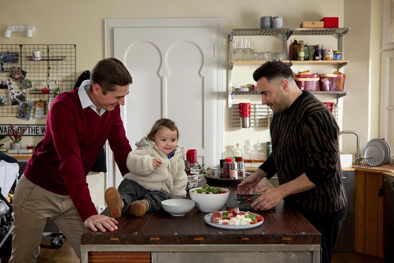 Easy (Lars Steinhöfel, r.) und Ringo (Timothy Boldt, l.) glauben enttäuscht, dass ihr Verkupplungsversuch gescheitert ist. – Bild: RTL /​ Kai Schulz