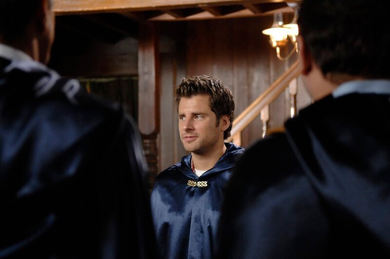 PSYCH -- „Dis-Lodged“ -- Pictured: James Roday as Shawn Spencer. – Bild: USA Network /​ UNIVERSAL CHANNEL /​ Alan Zenuk