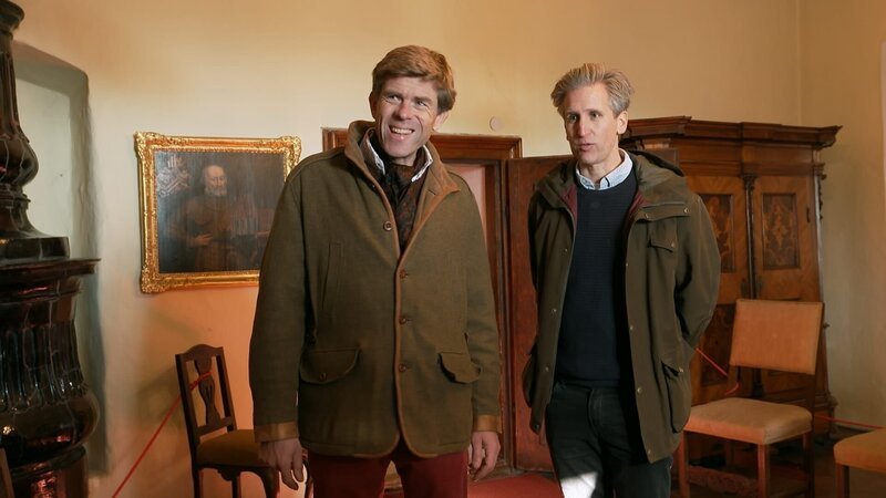 Johann-Philipp Spiegelfeld und Carl-Philip Clam-Martinic. – Bild: ORF/​Interspot Film