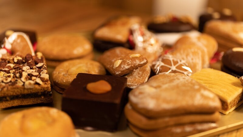 Wer hat den Lebkuchen erfunden? – Bild: ServusTV /​ Bilderfest