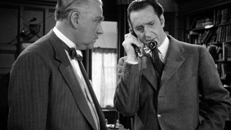 Dr. Watson (Nigel Bruce, l.), Sherlock Holmes (Basil Rathbone) – Bild: Foto: RTL /​ MMXIX CBS Broadcasting Inc.