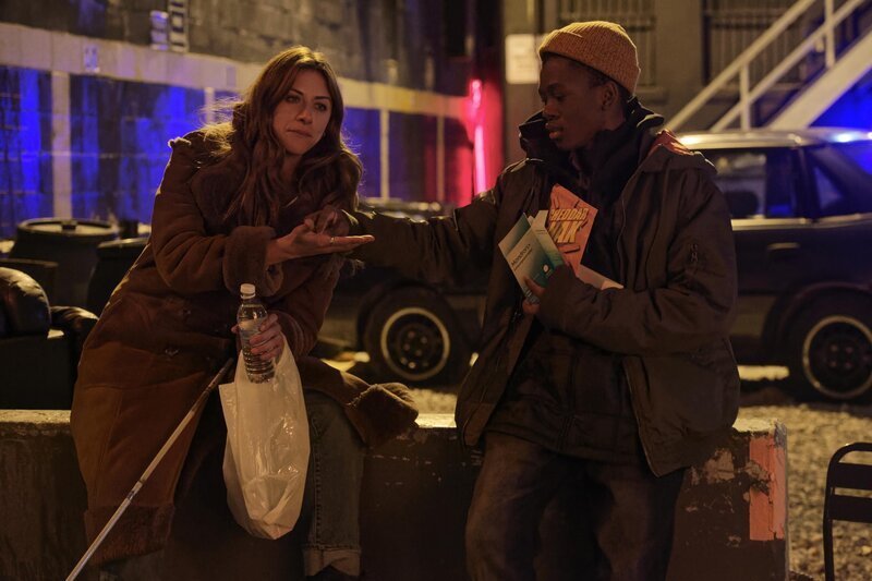 Murphy Mason (Perry Mattfeld, l.); Tyson Parker (Thamela Mpumlwana, r.) – Bild: The CW Network, LLC. /​ Ben Mark Holzberg