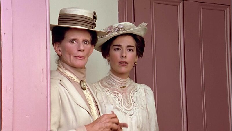 Tante Hetty (Jackie Burroughs) und Tante Olivia (Mag Ruffman) (v.l.) – Bild: Bibel TV