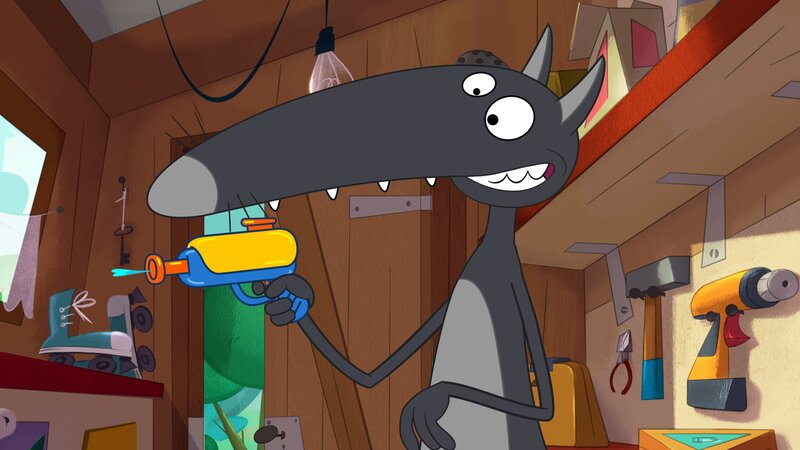 Beim Aufräumen findet Wolf seine alte Wasserpistole wieder. – Bild: KiKA/​Samka Productions