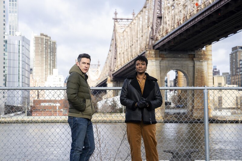 FBI SA Stuart Scola (John Boyd, l.); FBI SA Tiffany Wallace (Katherine Renee Kane, r.) – Bild: CBS Broadcasting, Inc.