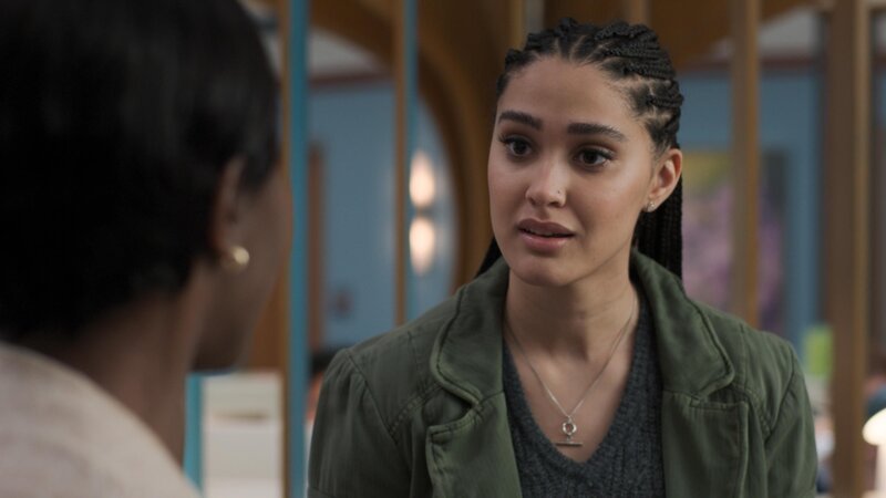 Bianca (Lee Rodriguez) – Bild: RTL