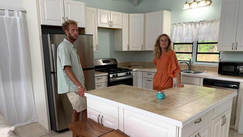 Kitchen of Seaside Lookout property in St Croix, USVI. As seen on HGTV’s Caribbean Life. – Bild: Discovery, Inc.