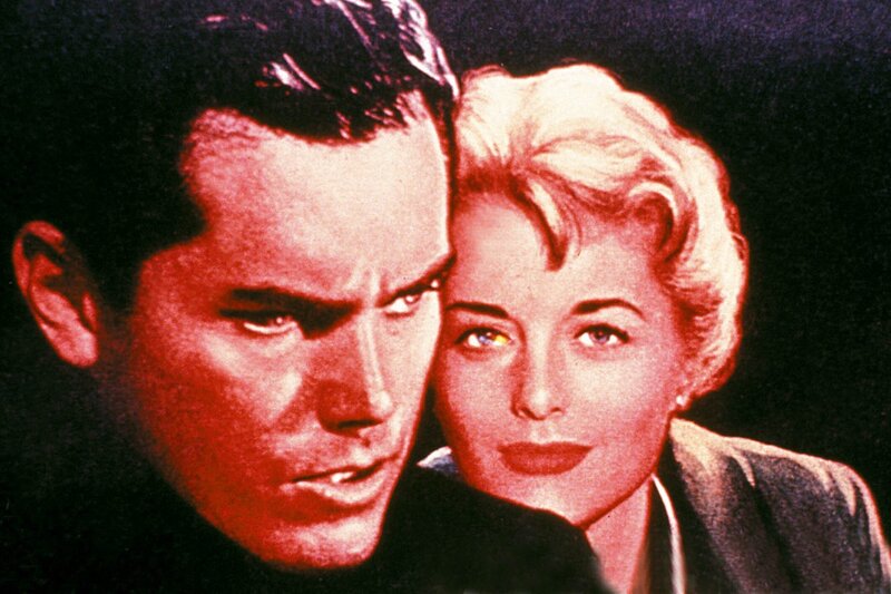 Mit einem Fuß in der Hölle – Bild: PLURIMEDIA