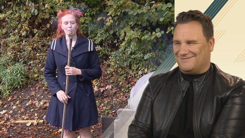 Guido Maria Kretschmer und Kandidatin Mebel mit Kanone. – Bild: TVNOW