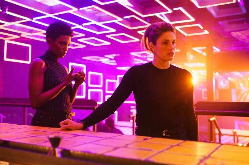 Special Agent Tiffany Wallace (Katherine Renee Turner, l.) und Special Agent Maggie Bell (Missy Peregrym) – Bild: Michael Parmelee