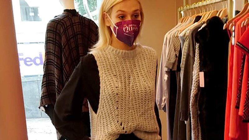 Kandidatin Julia – Bild: RTL / Constantin Ent. Kandidatin Julia – Bild: RTL / Constantin Ent.