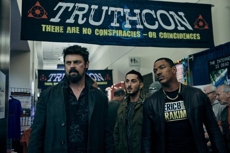 L-R: Billy Butcher (Karl Urban), Frenchie (Tomer Capone), Mother’s Milk (Laz Alonso). – Bild: Jan Thijs /​ Prime Video /​ Amazon Content Services LLC
