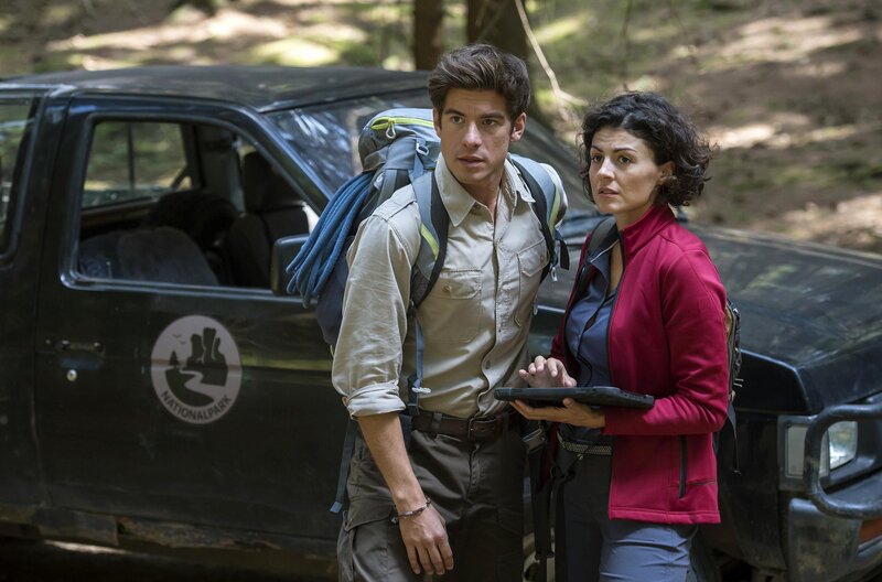 Jonas Waldek, Emilia Graf. – Bild: PLURIMEDIA (MDR/​ndF/​Jens-Ulrich Koch)