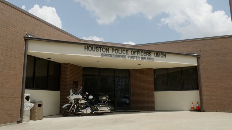 Houston Police Officers Union breckenridge porter building – Bild: Crime + Investigation /​ A+E Networks
