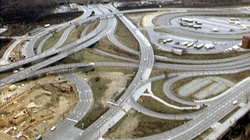 Autofreie Sonntage an 4 Sonntagen in November und Dezember 1973 in West-Berlin. – Bild: rbb