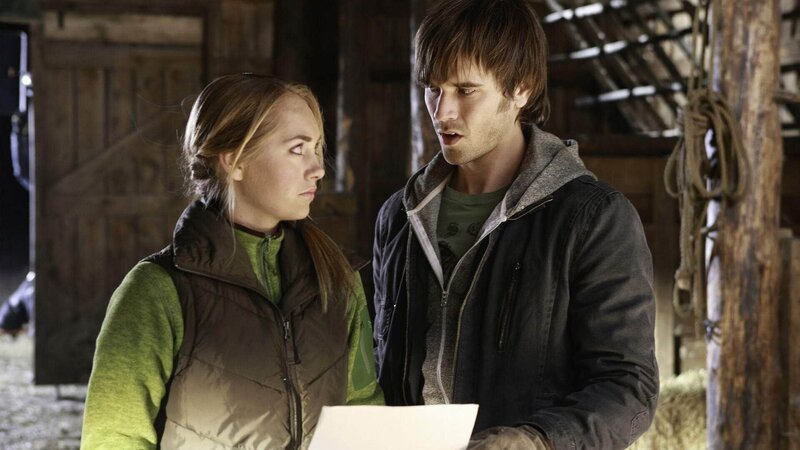 Amy (Amber Marshall) und Ty (Graham Wardle) – Bild: MG RTL D