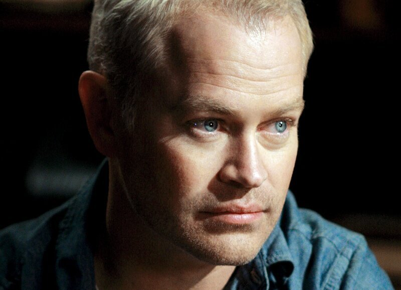 Sein Hass wird auf ein neues Objekt gelenkt: Neal McDonough als Dave Williams – Bild: SUS /​ SF