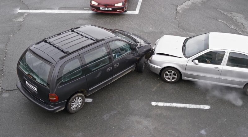 Verkehrsunfälle weltweit nehmen drastisch zu. – Bild: RTL /​ RMC Production /​ Folge 204