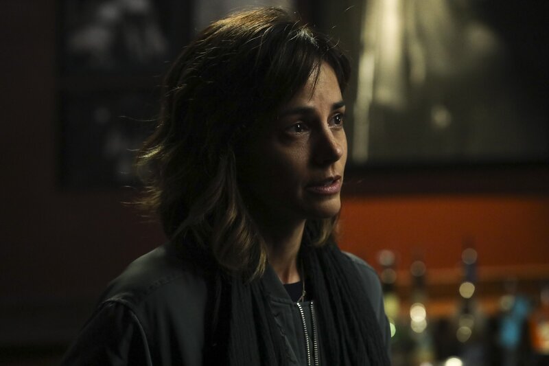 Delilah Dixon (Stephanie Szostak) – Bild: Jack Rowand