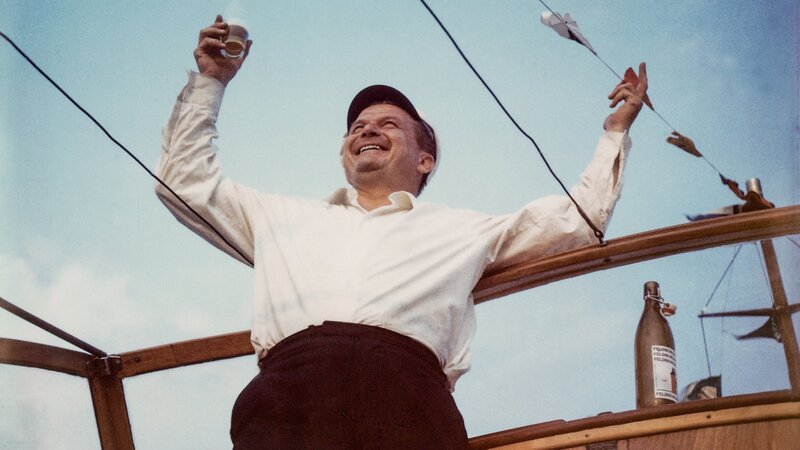 Bruno Stefanini auf seinem Schiff – Bild: SRF