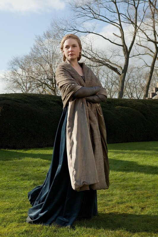 Elizabeth Woodville (Rebecca Ferguson) hofft auf ein friedliches Leben. Wird ihr dieser Wunsch gewährt? – Bild: Nicht näher spezifiziert