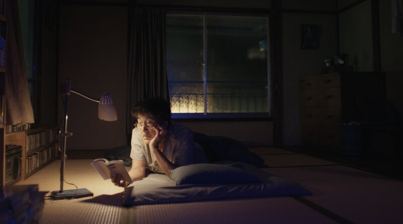 Der Toilettenreiniger Hirayama (Kôji Yakusho) führt ein einfaches und geordnetes Leben. – Bild: Master Mind Ltd.