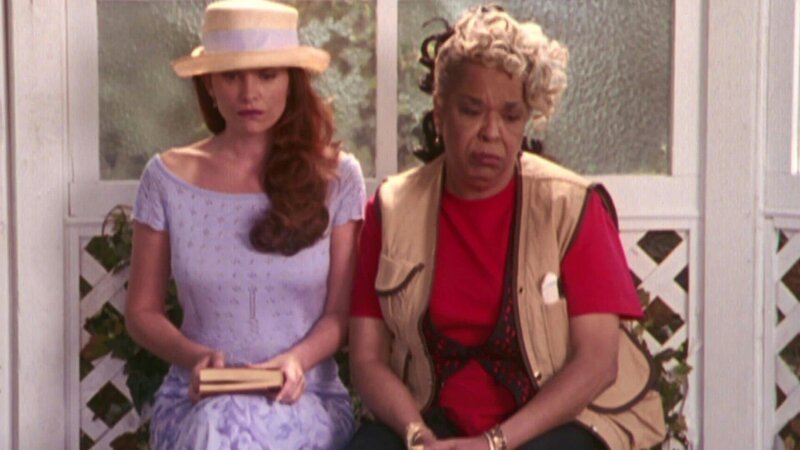 Monica (Roma Downey), Tess (Della Reese) (v.l.) – Bild: CBS Studios International